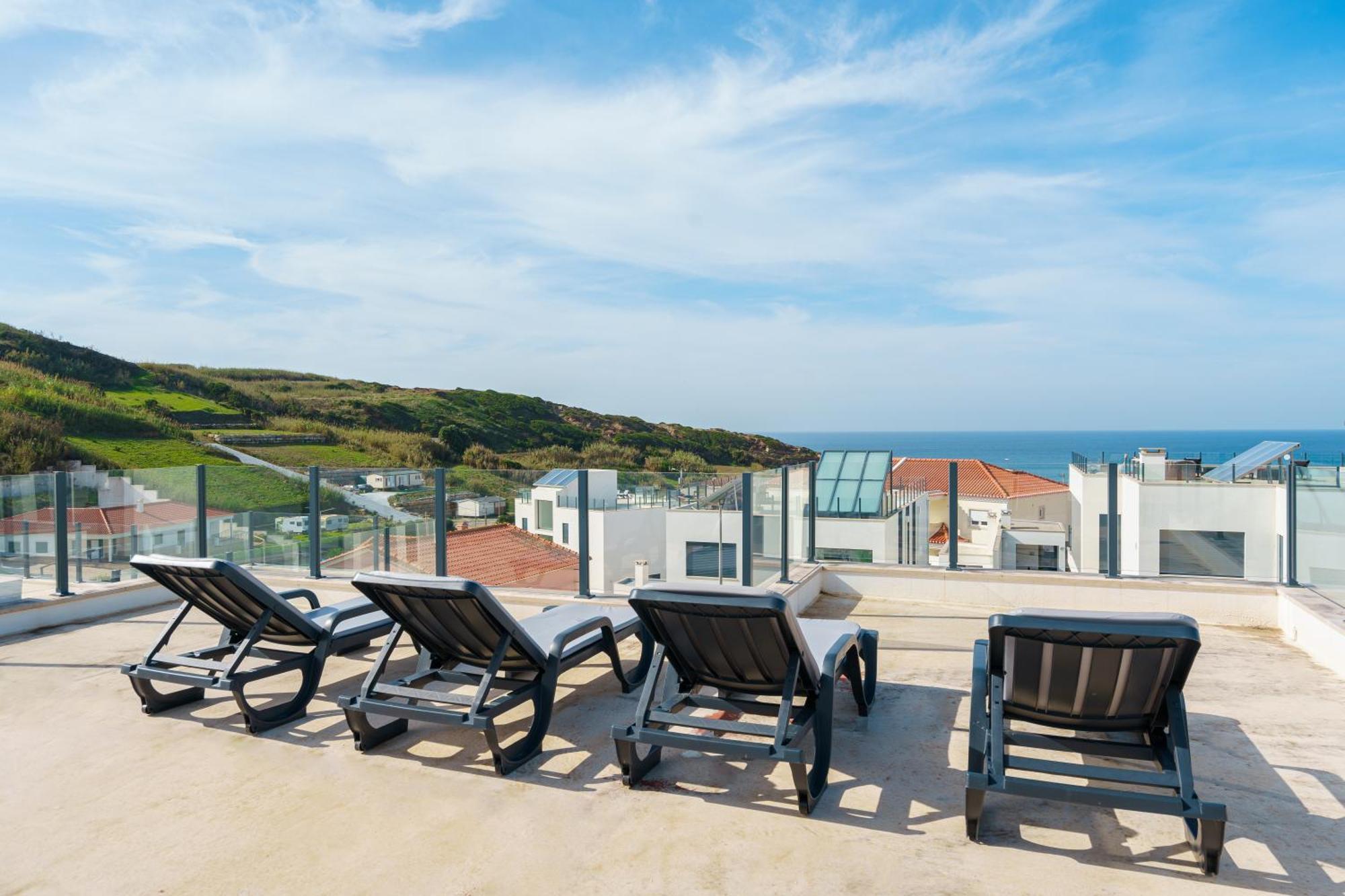 Paradise Villa, Luxury Villa Near The Beach Ribamar  المظهر الخارجي الصورة